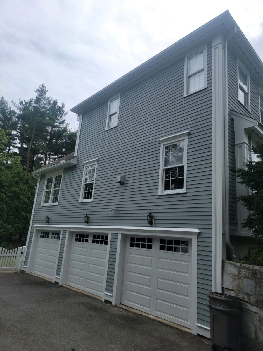 Exterior Painters Chelmsford, MA Preview Image 1