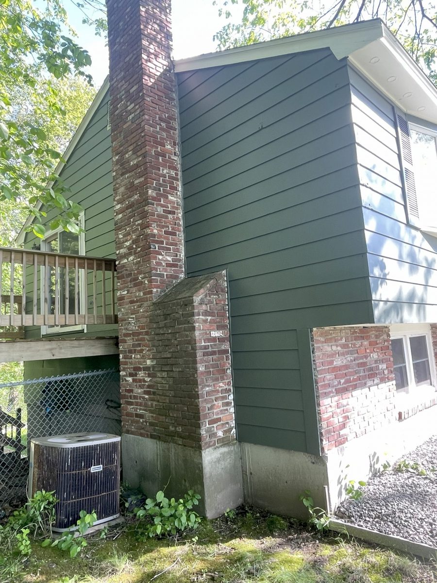 Green Exterior Siding Painting Chelmsford, MA Preview Image 3