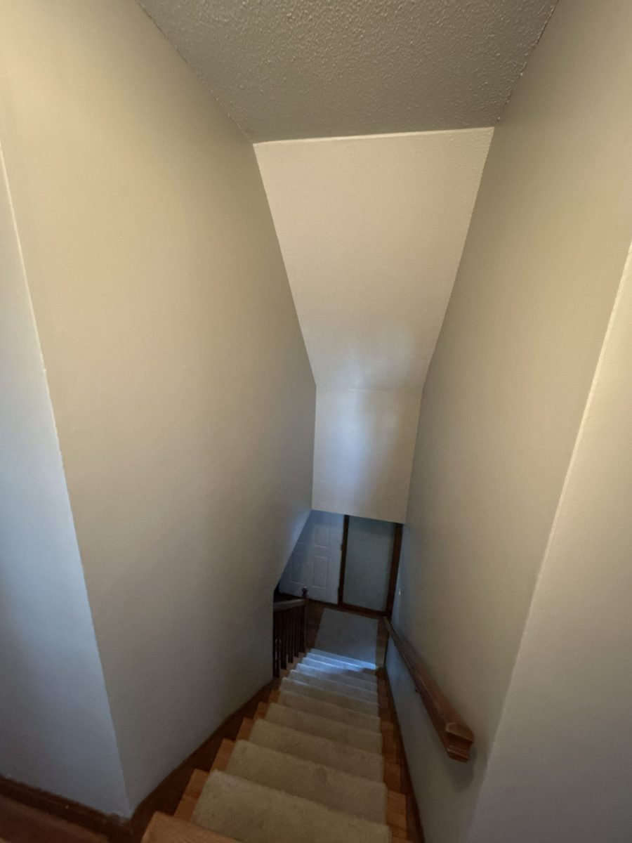 hallway stairwell interior painting Preview Image 1