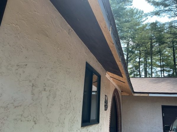 before soffit painting Preview Image 8