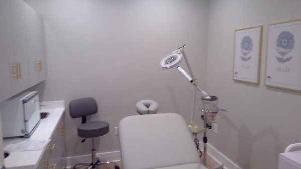 Before Salon Painting Preview Image 2