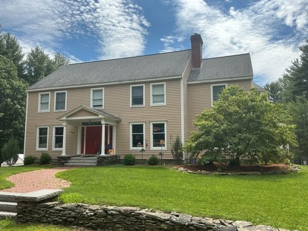 Front of home before exterior painting Preview Image 7