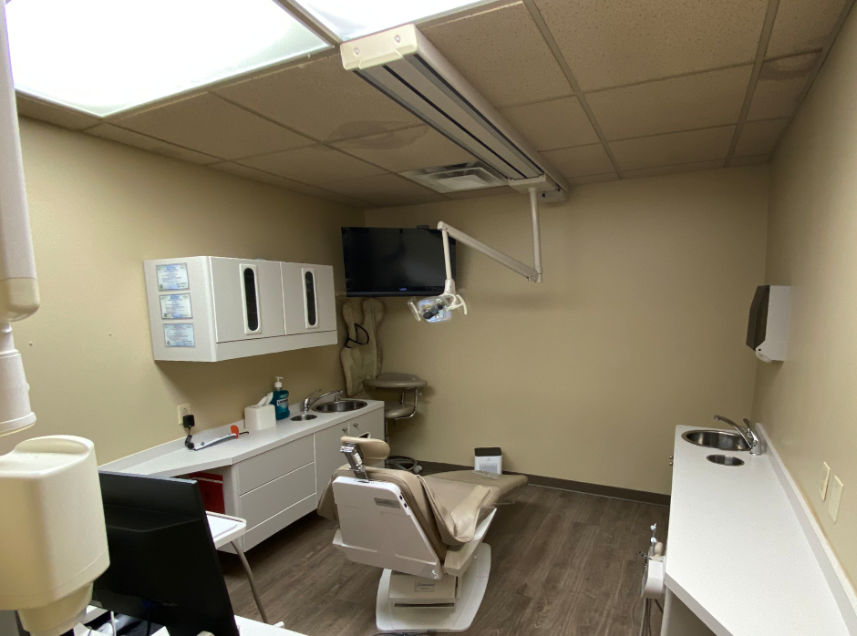Dental Exam Room Repaint Before