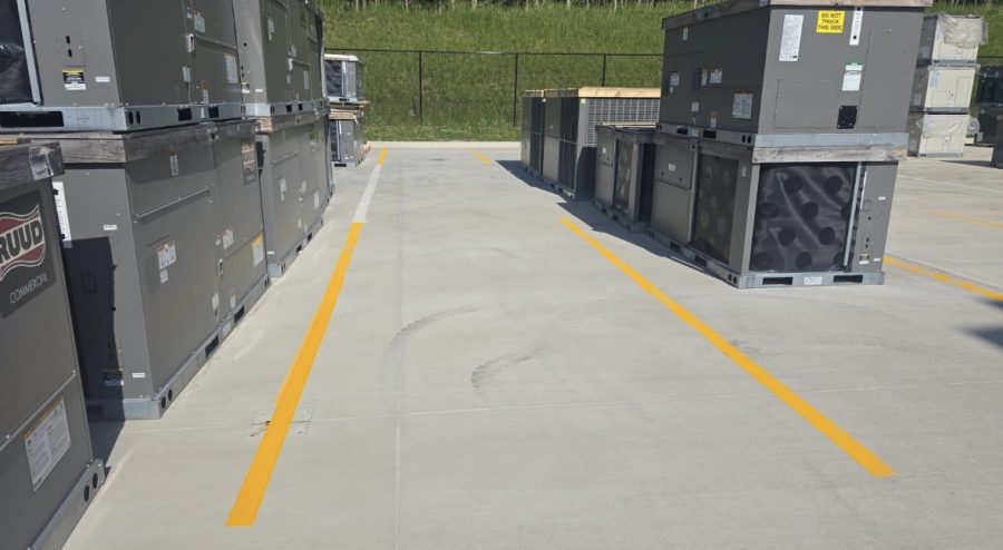 loading area lot with fresh painted striping and hvac equipment Preview Image 3