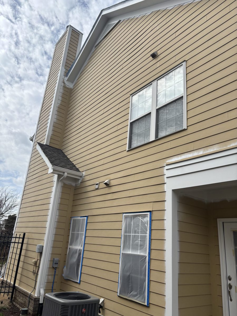 exterior siding on house Preview Image 7