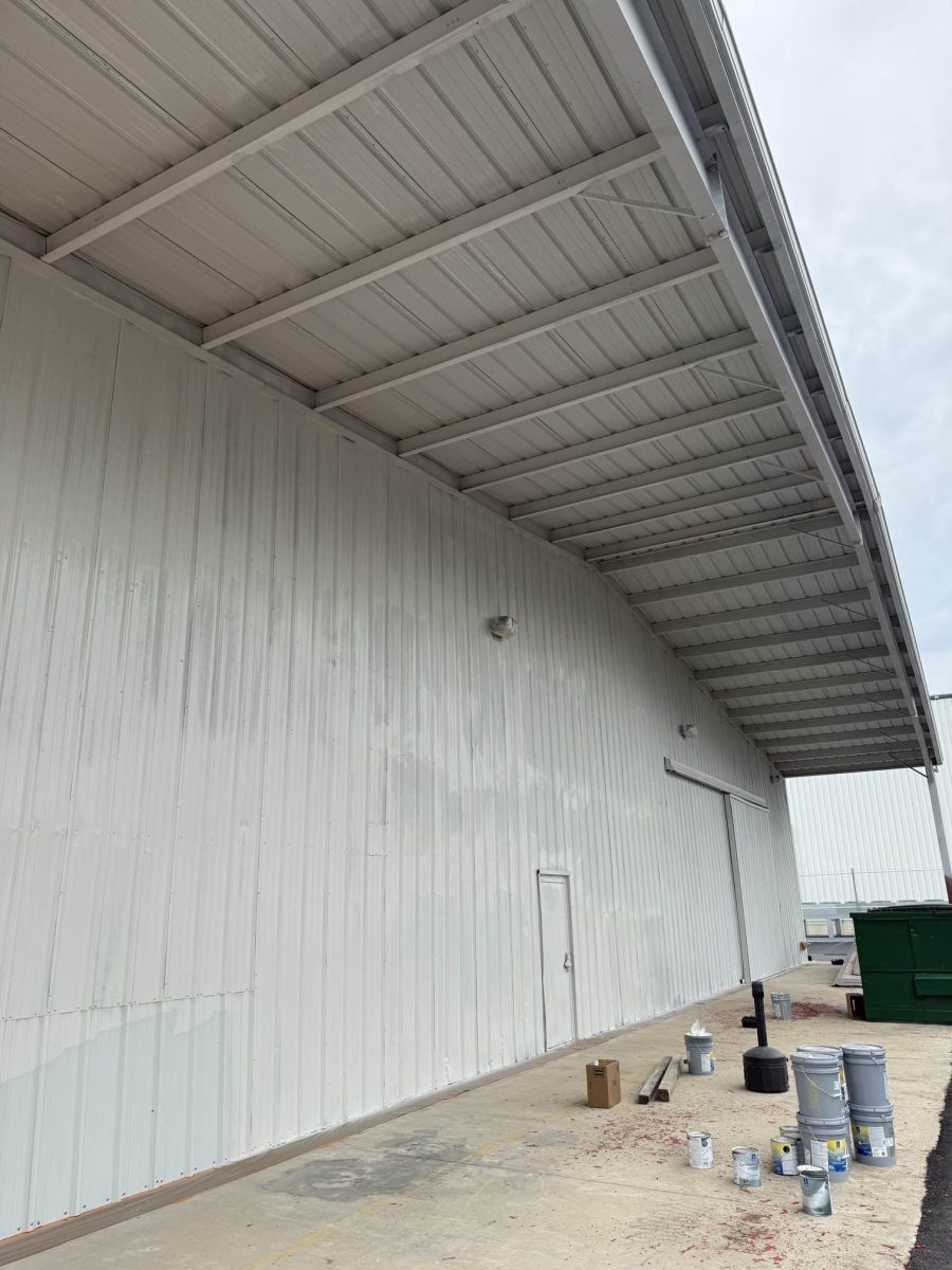 warehouse exterior with worn paint Preview Image 7