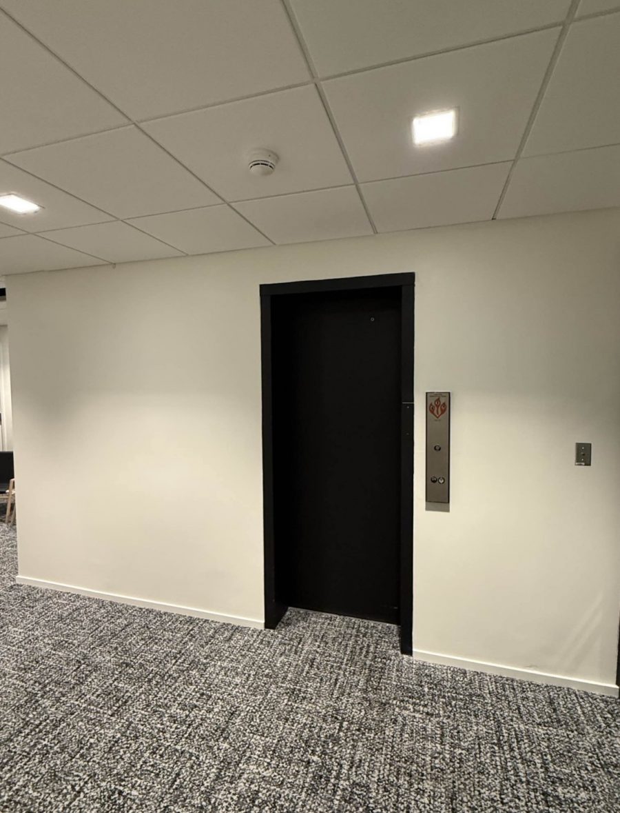 painted walls in office space Preview Image 2