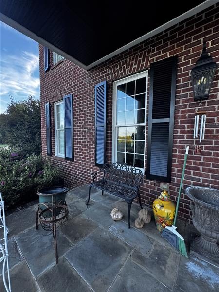 home exterior Preview Image 3