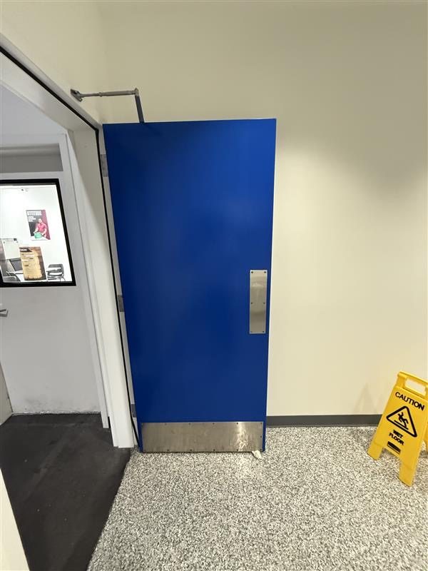 bathroom Preview Image 9