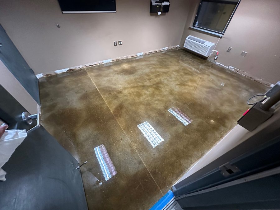 concrete floor with epoxy coating Preview Image 1
