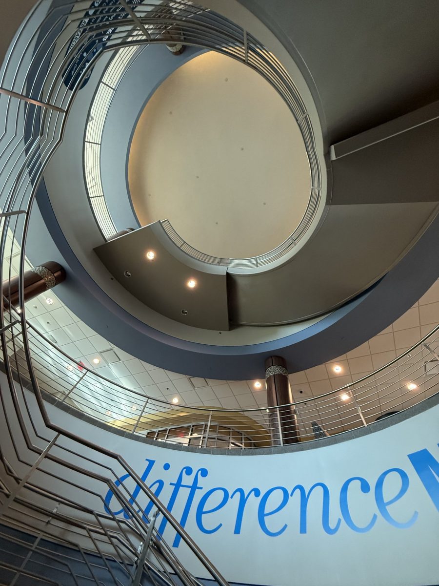 spiral staircase atrium after repaint Preview Image 1