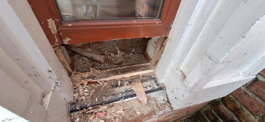 splintered wooden window and frame Preview Image 1