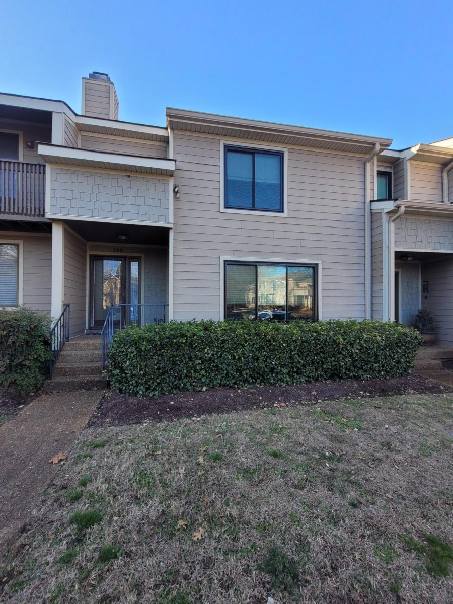painted exterior of townhouse units Preview Image 3