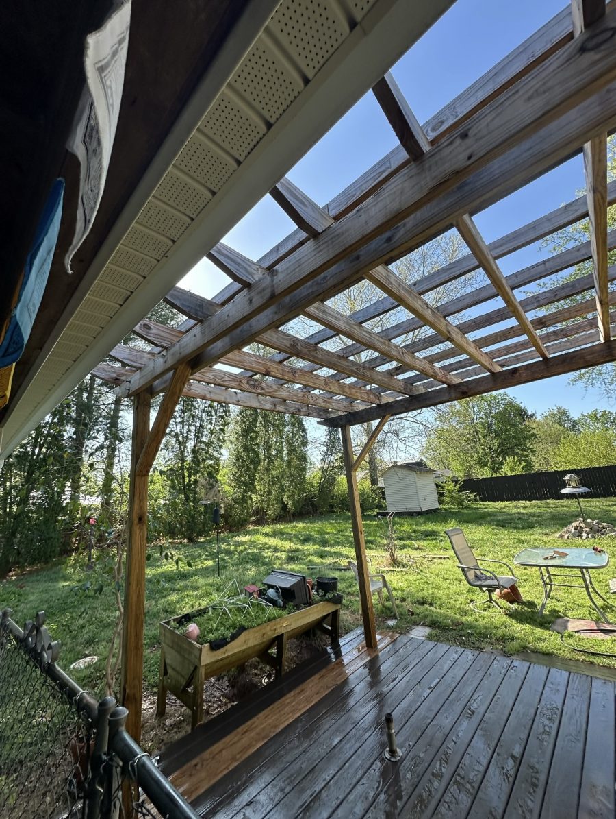 damaged pergola Preview Image 1