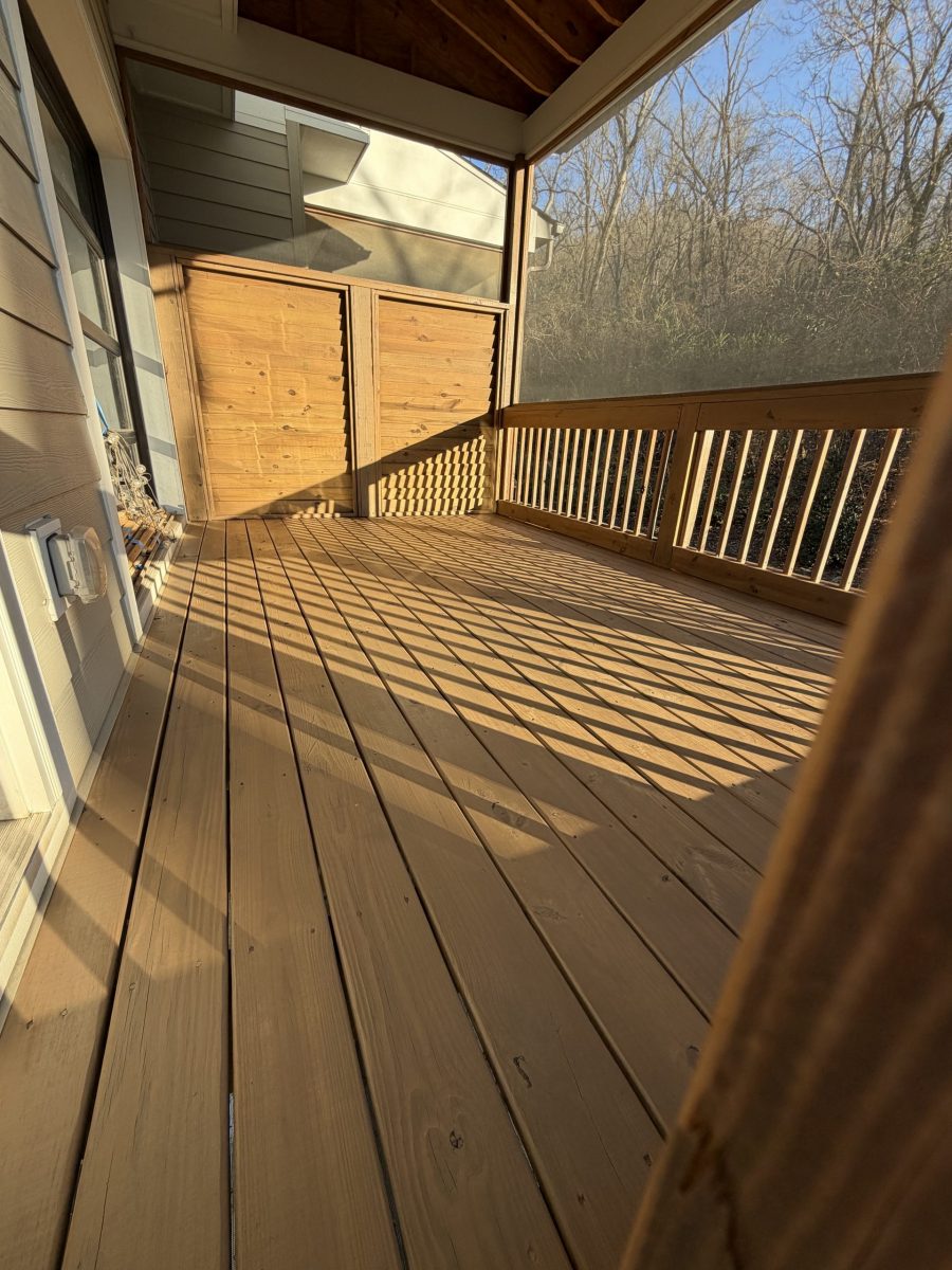 stained wooden deck Preview Image 2