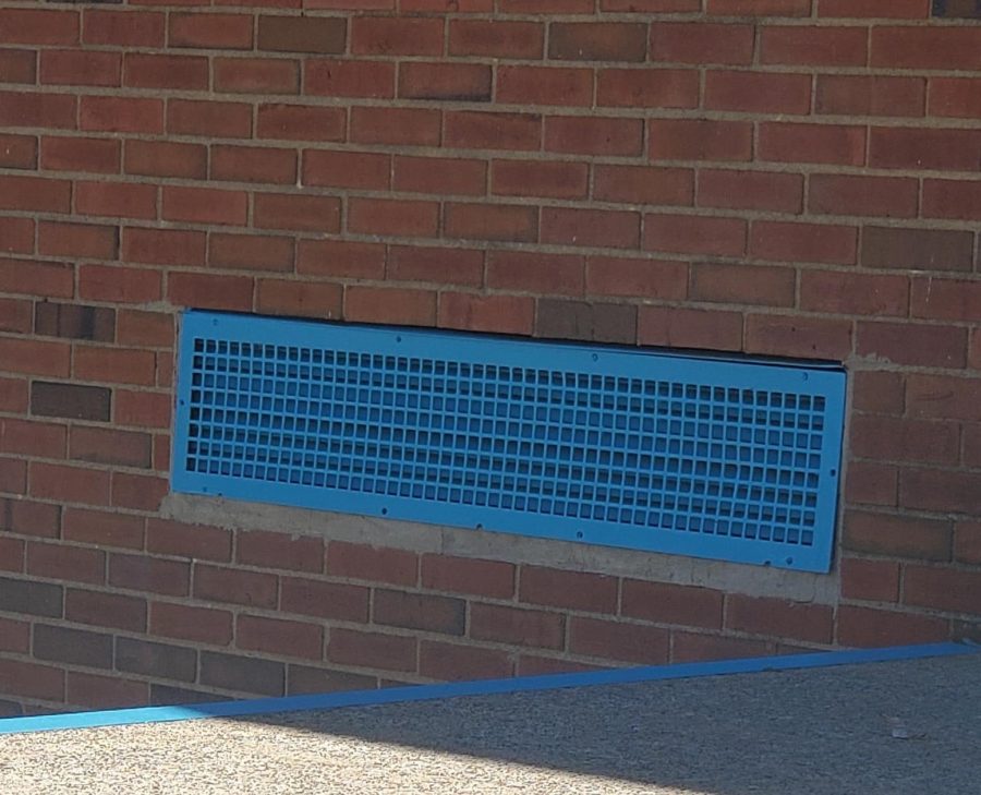 blue painted exterior metal features Preview Image 2