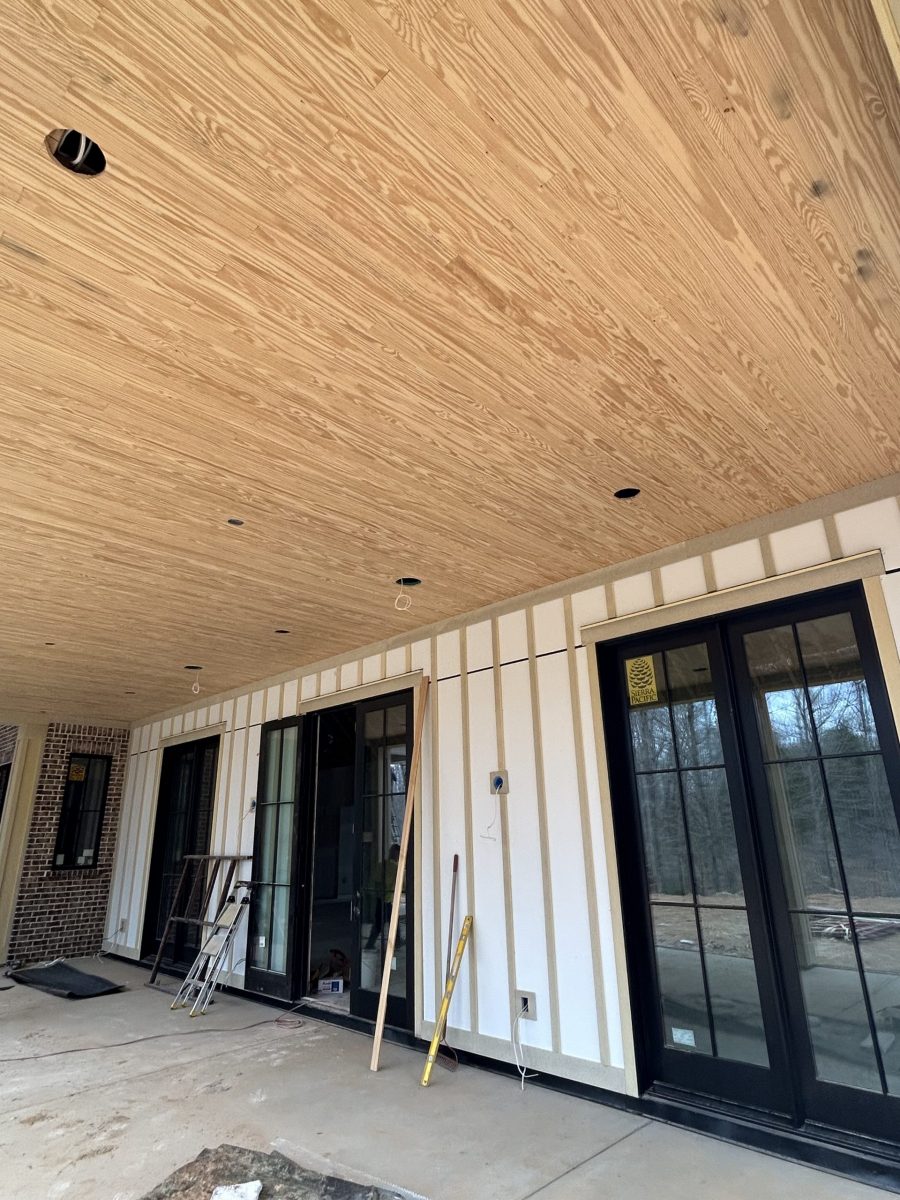 front porch of house Preview Image 5