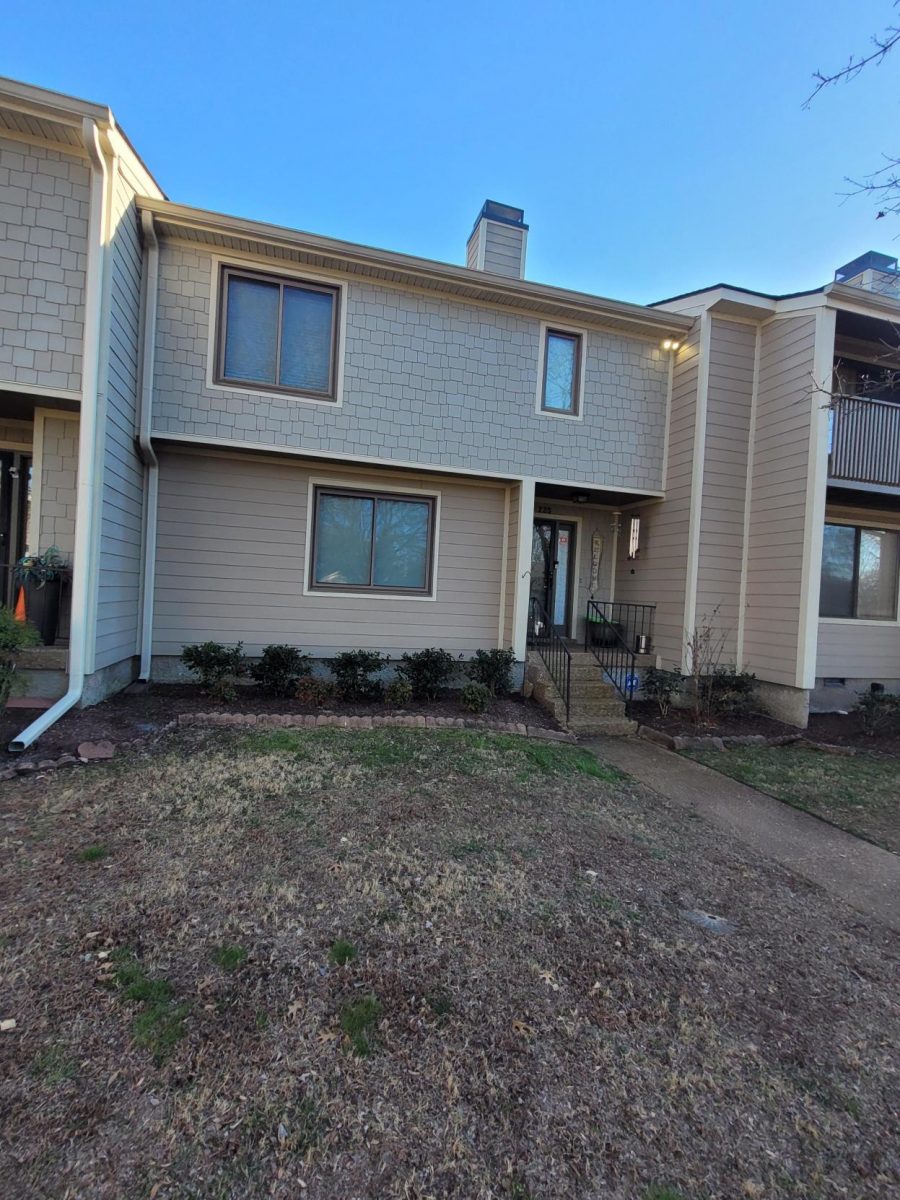 painted exterior of townhouse units Preview Image 2