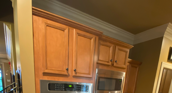 Cabinet Before & After Slider