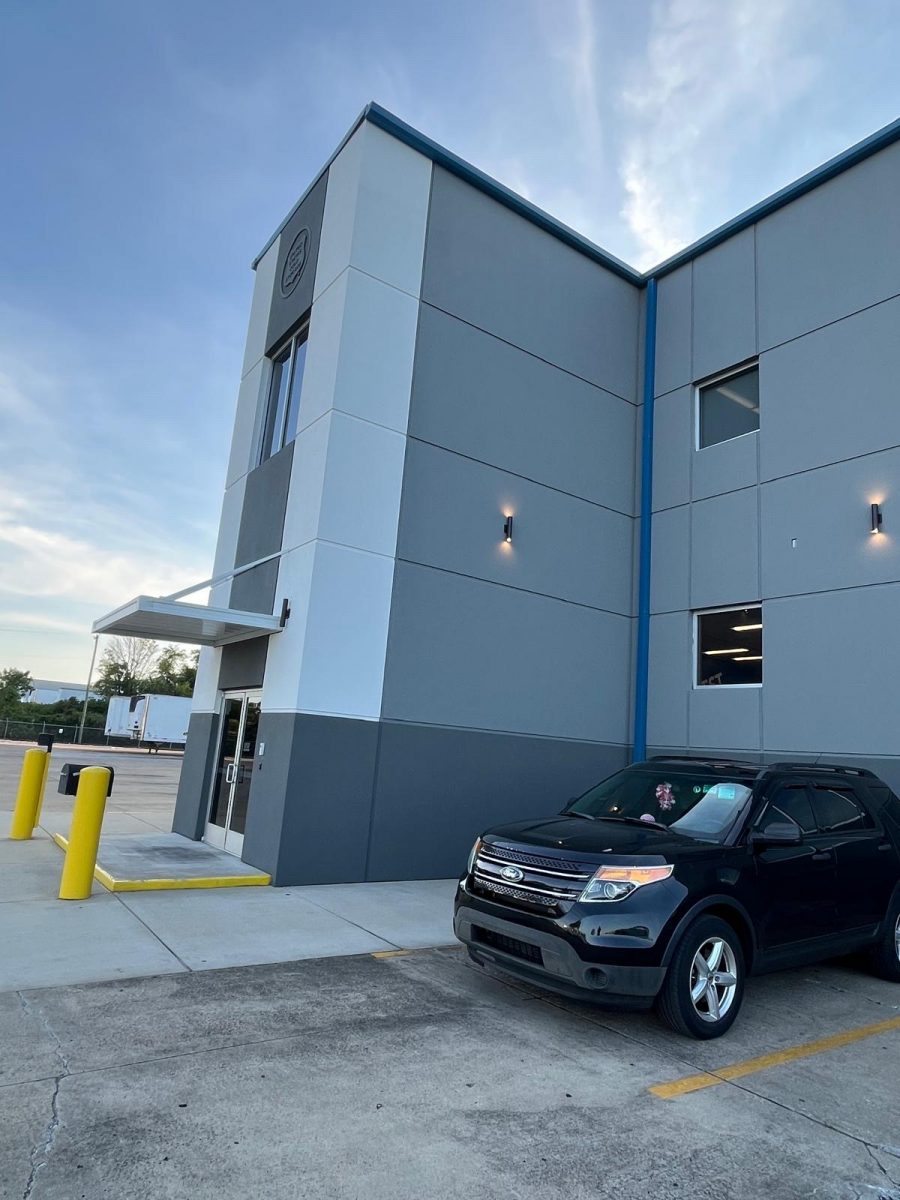 painted exterior of cold storage facility Preview Image 2