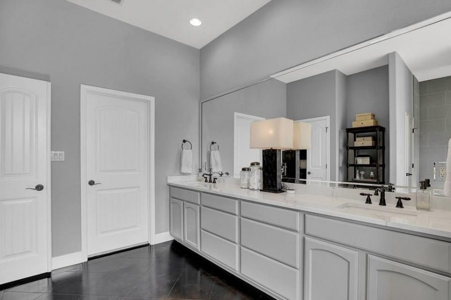 Bathroom Painting Service Preview Image 2