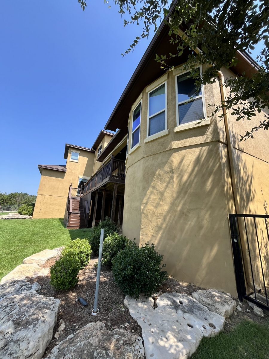 stucco home Preview Image 1