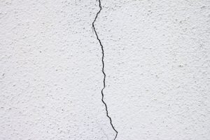crack in drywall