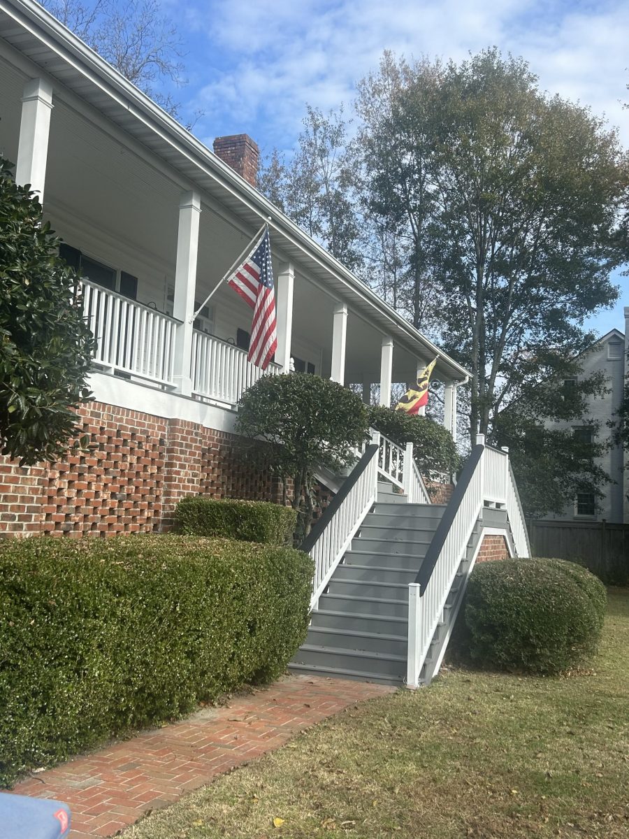 front exterior of house with porch and double staircase Preview Image 1