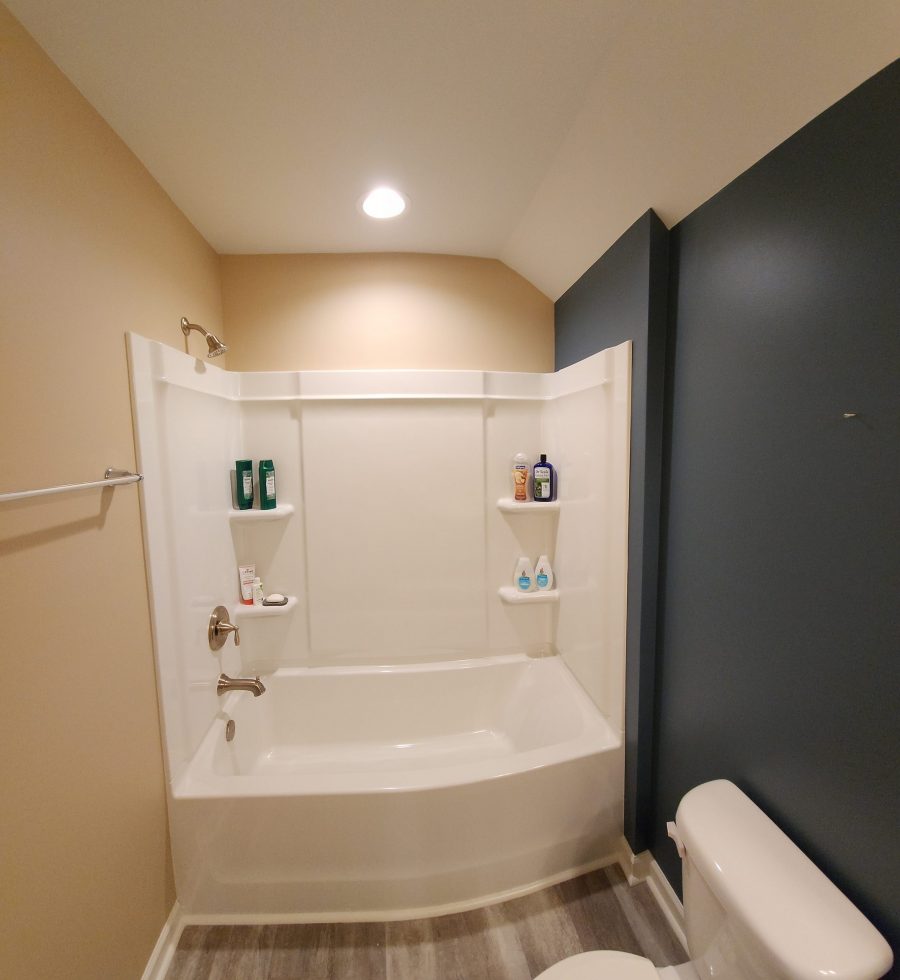 bathroom Preview Image 3