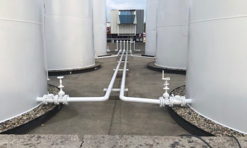 Large vertical tanks