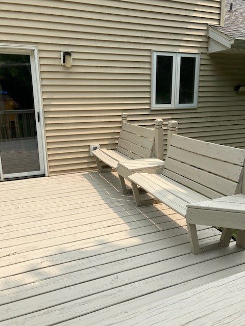 Deck Staining Project Preview Image 4