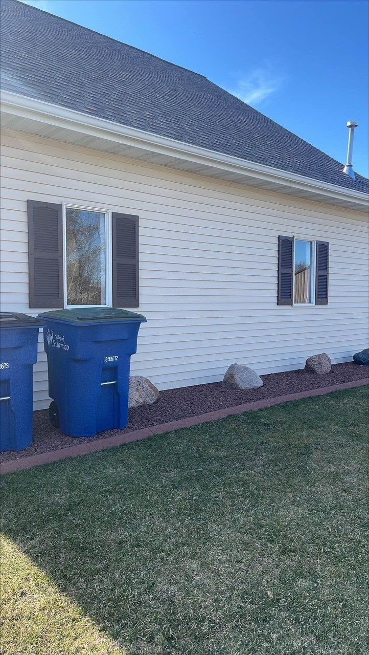 after siding painting project in suamico wi Preview Image 1