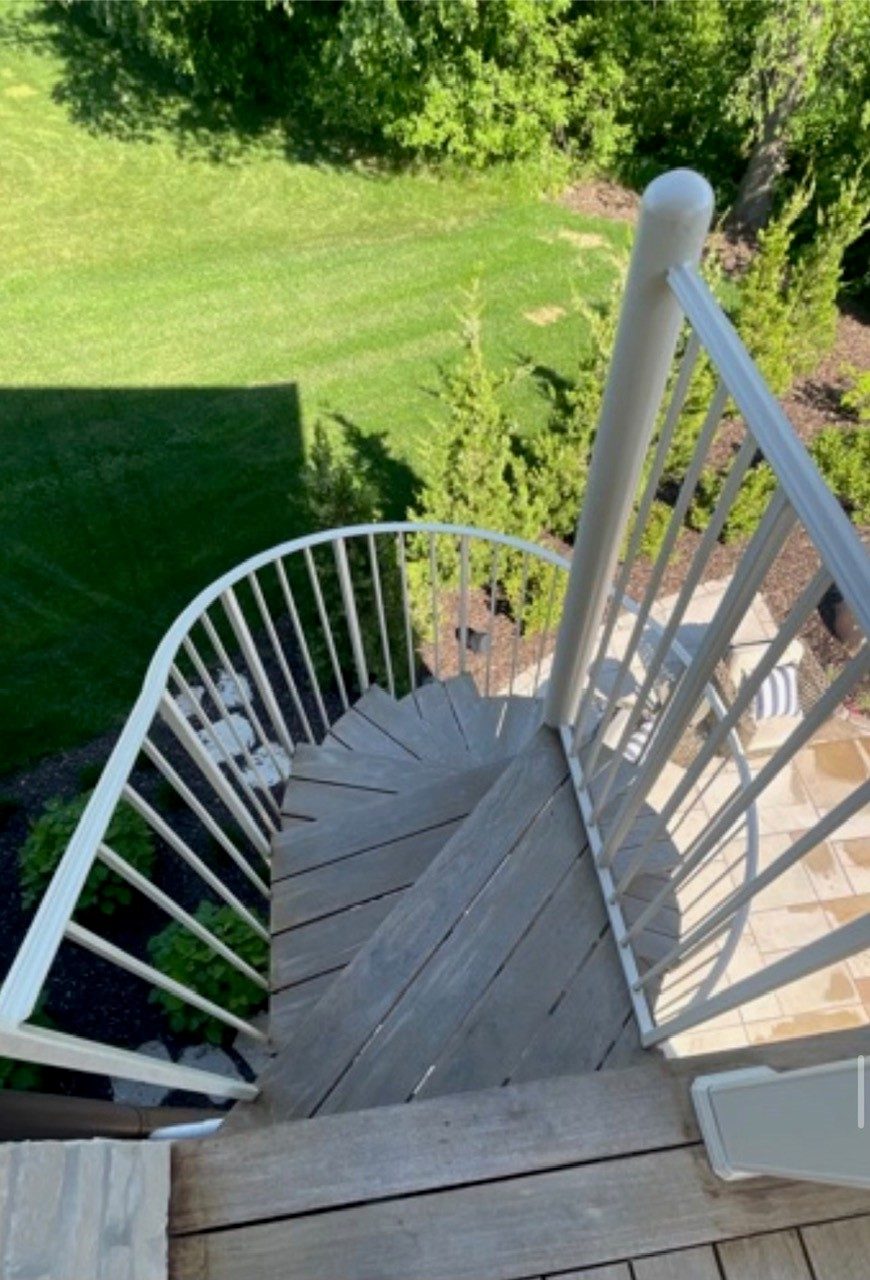 Deck Staining Project Preview Image 1