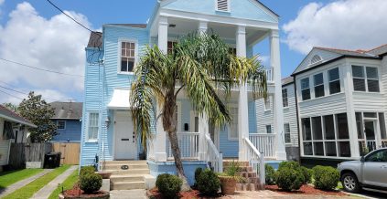 A Nashville Street Beauty