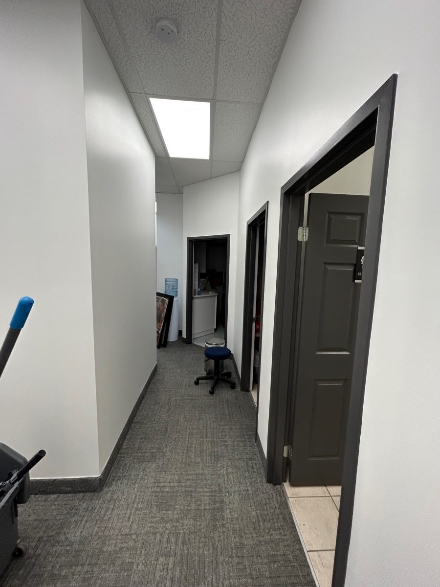 vision clinic interior Preview Image 2