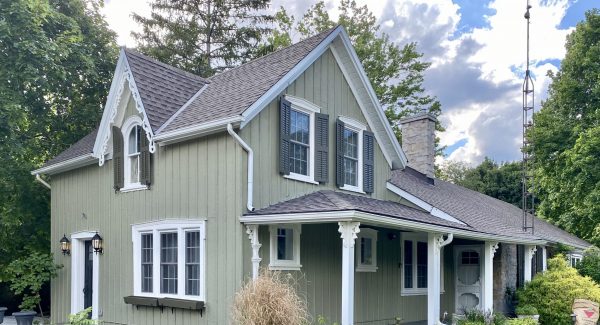 Full exterior repaint in green