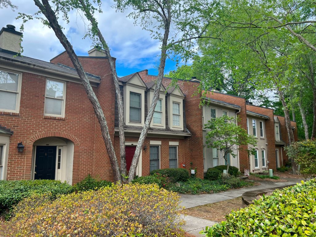 front of apartments before repainting