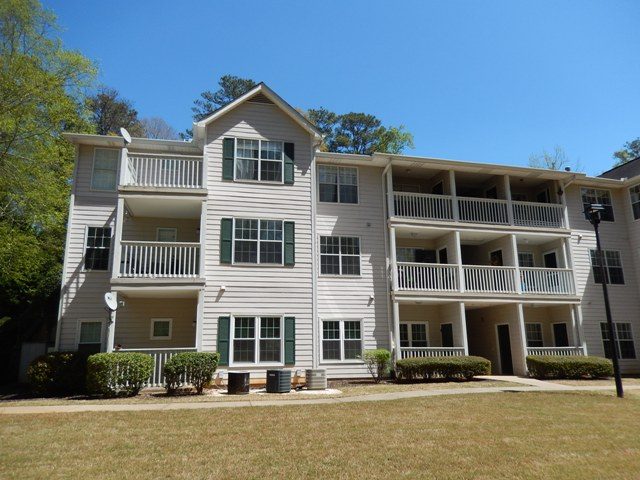 repainted townhomes in roswell, ga - before 2 Preview Image 3