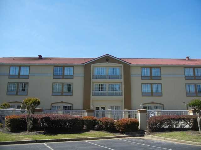 duluth ga hospitality painting company Preview Image 1