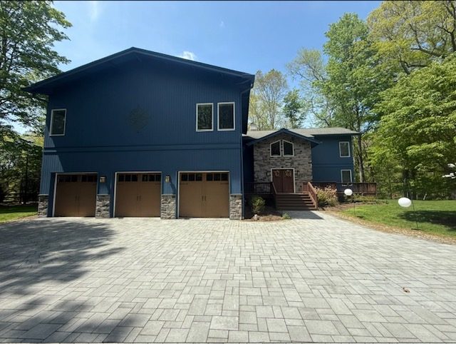 Blue House Painting Project Preview Image 2