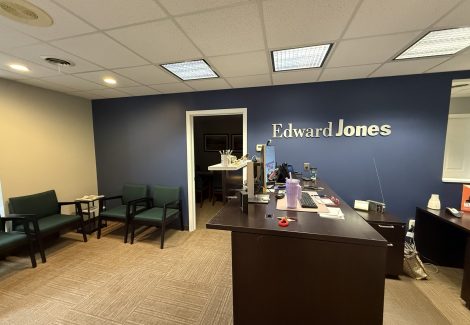 Edward Jones in Canton, OH