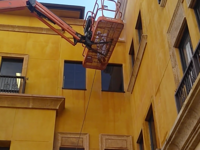 Commercial power wash