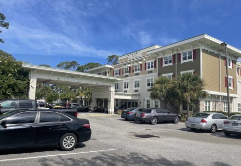 Beach House Assisted Living in Jacksonville Beach