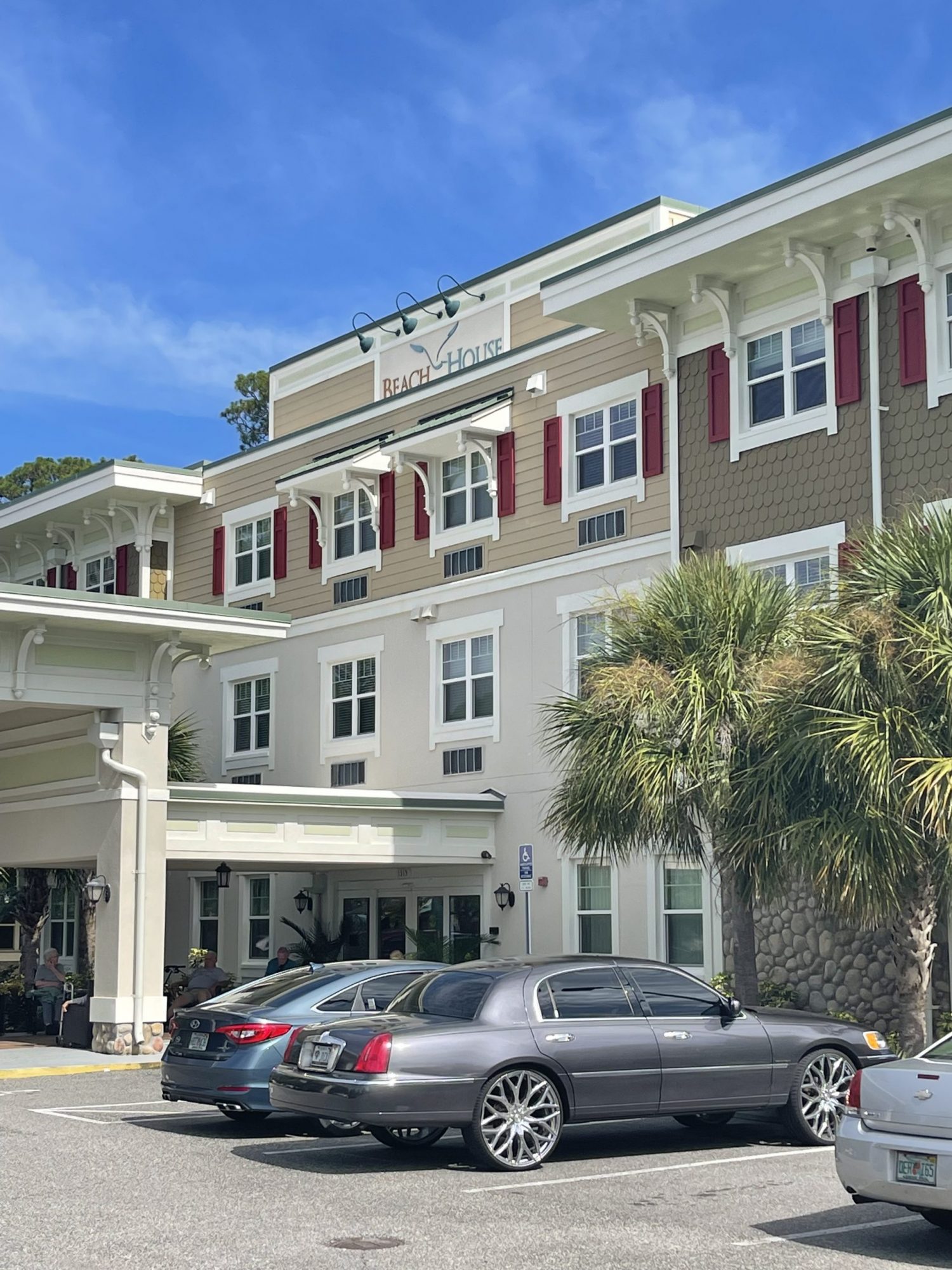 beach-house-assisted-living-in-jacksonville-beach