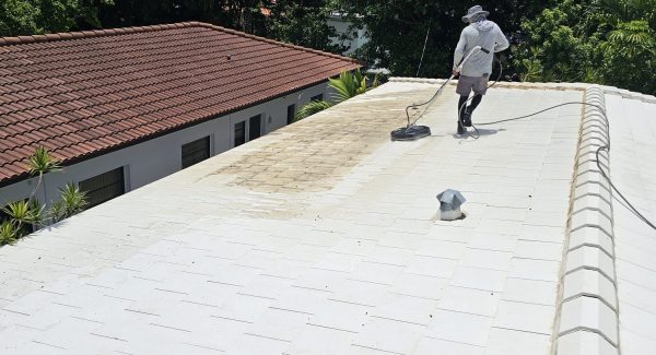 Miami Beach Exterior Project being power washed from far away