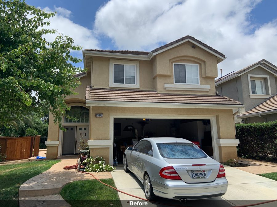 Stucco home before repainting Preview Image 1