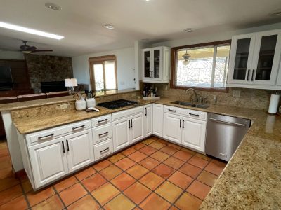 white kitchen cabinets
