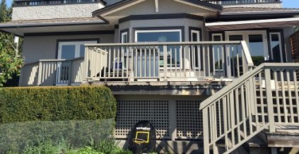 West Vancouver Exterior Repaint