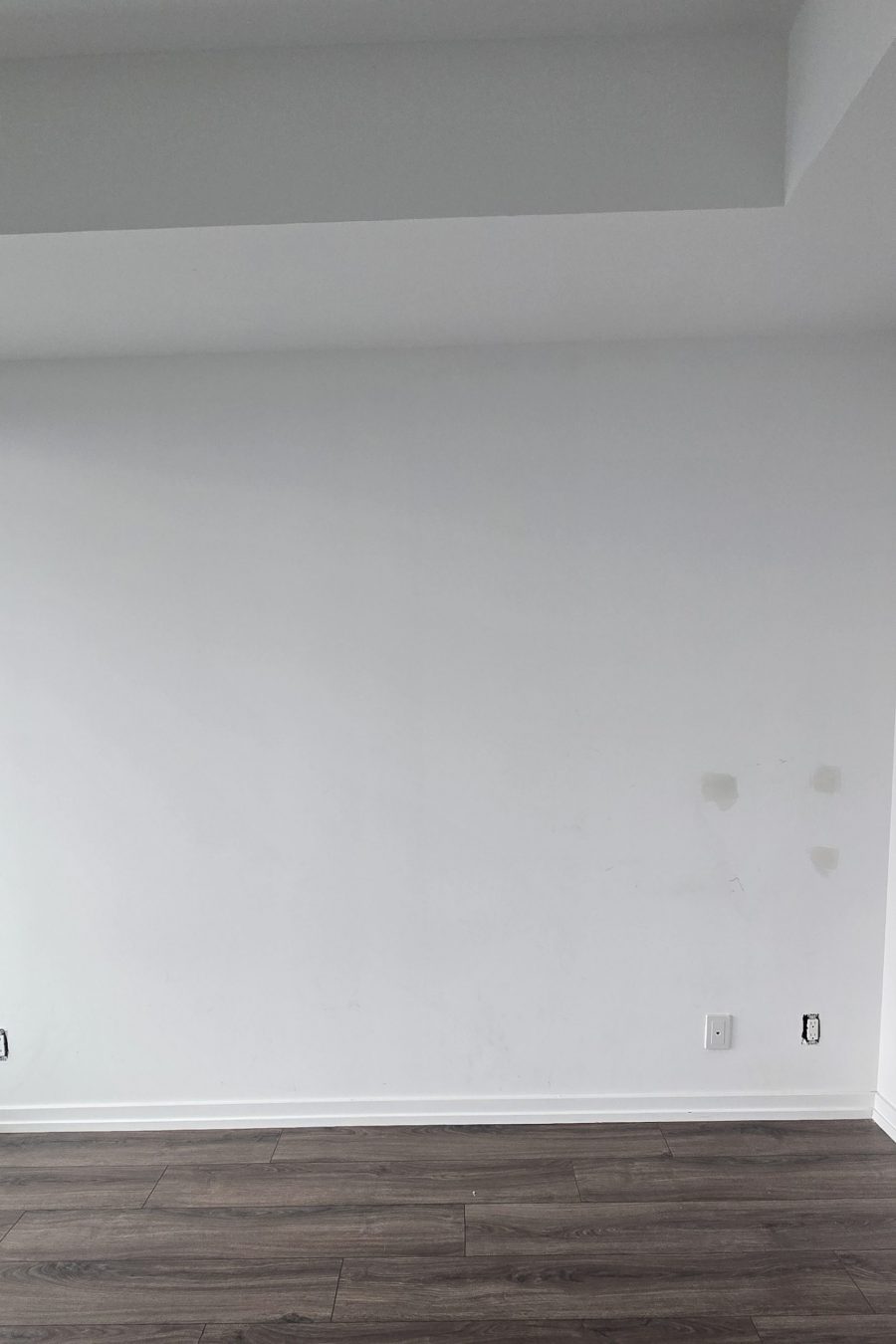 white interior wall with scuffs Preview Image 20