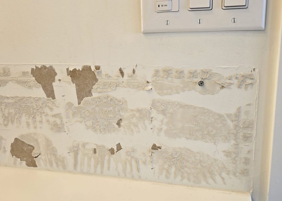 damaged drywall Preview Image 3